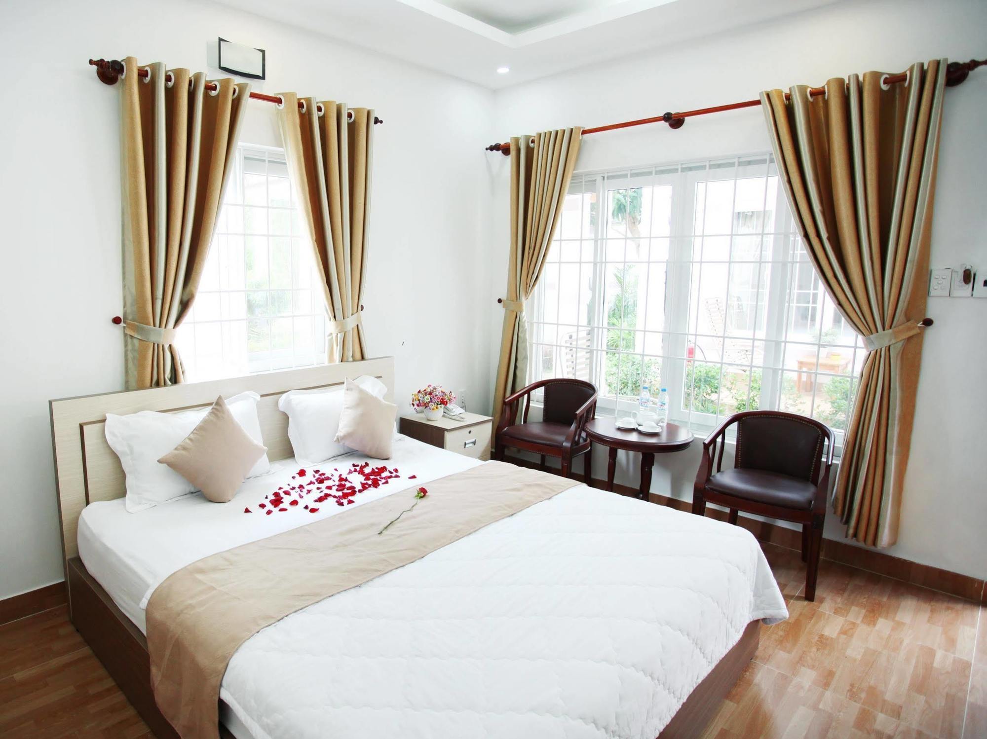 Huynh Gia Bungalow Duong Dong Exterior foto