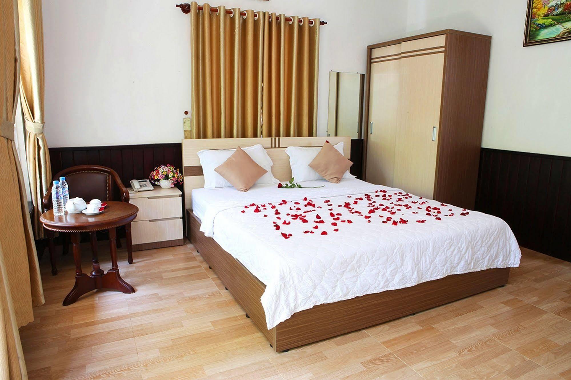 Huynh Gia Bungalow Duong Dong Exterior foto